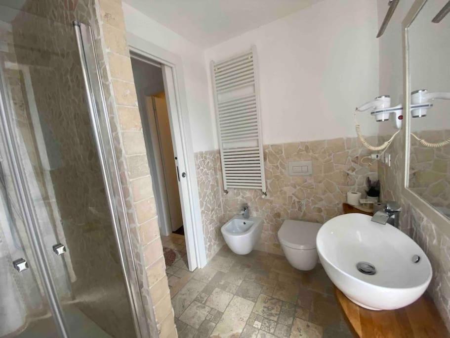 L'Attico Sul Fiume Center Home Ascoli Piceno Exterior photo